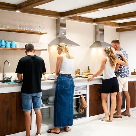 بيت شباب Bucio Coliving لاس غاليتاس